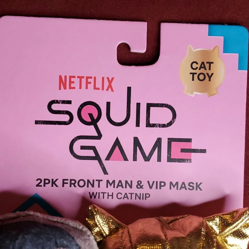 Cat Toys‎